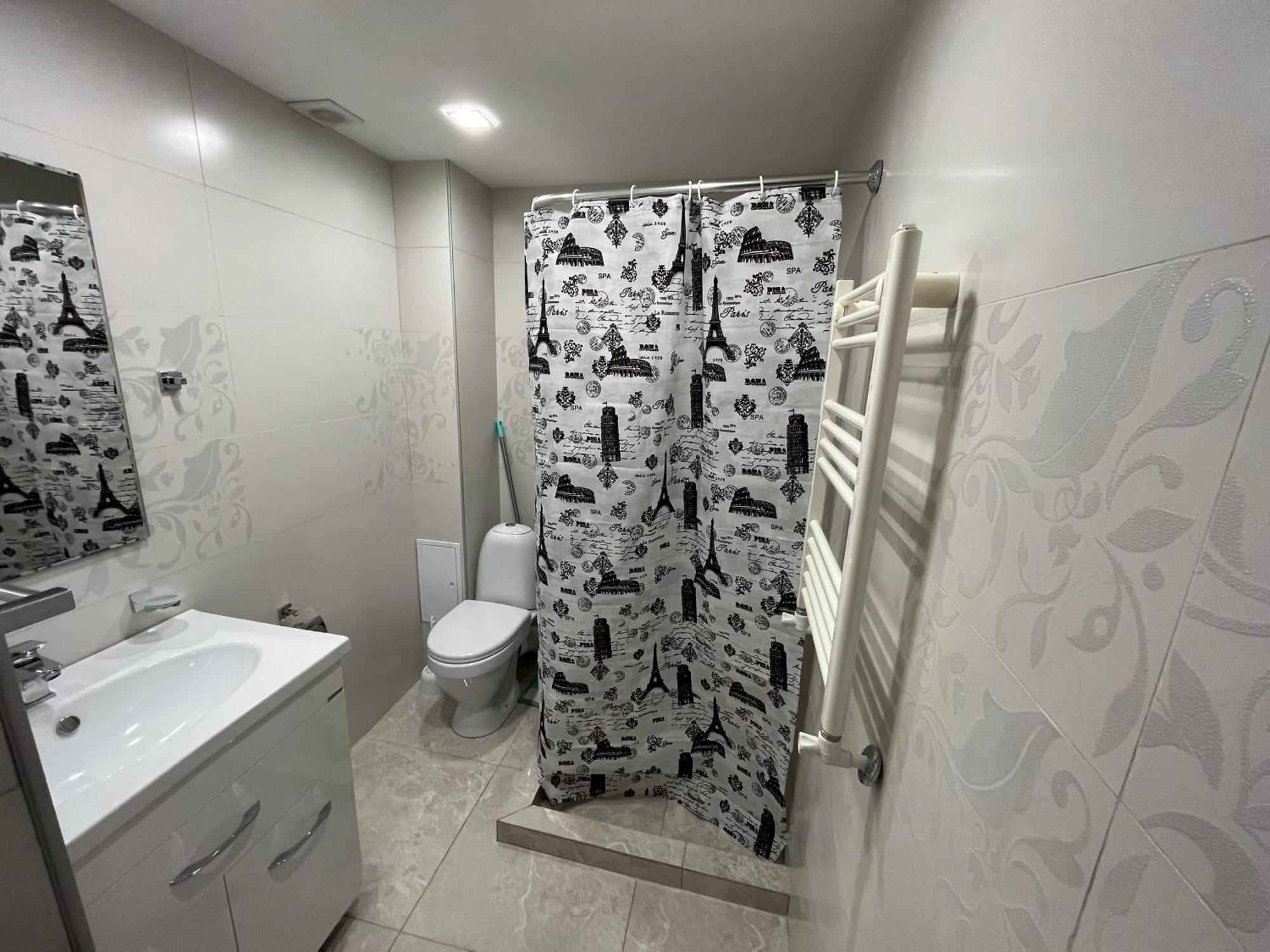 City Centre Apartment On Sakharov Square Jereván Kültér fotó